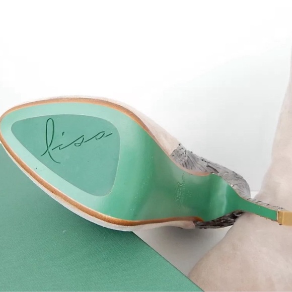 Luxury Green Bottom Chaneli Womens
Feather Suede Snakeskin Ankle Boots, 8.5 - Picture 3 of 10